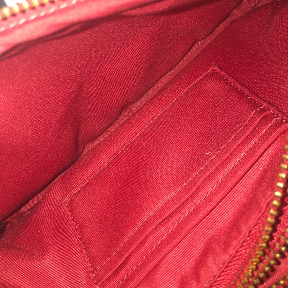 Coach - Picture 4 of 5